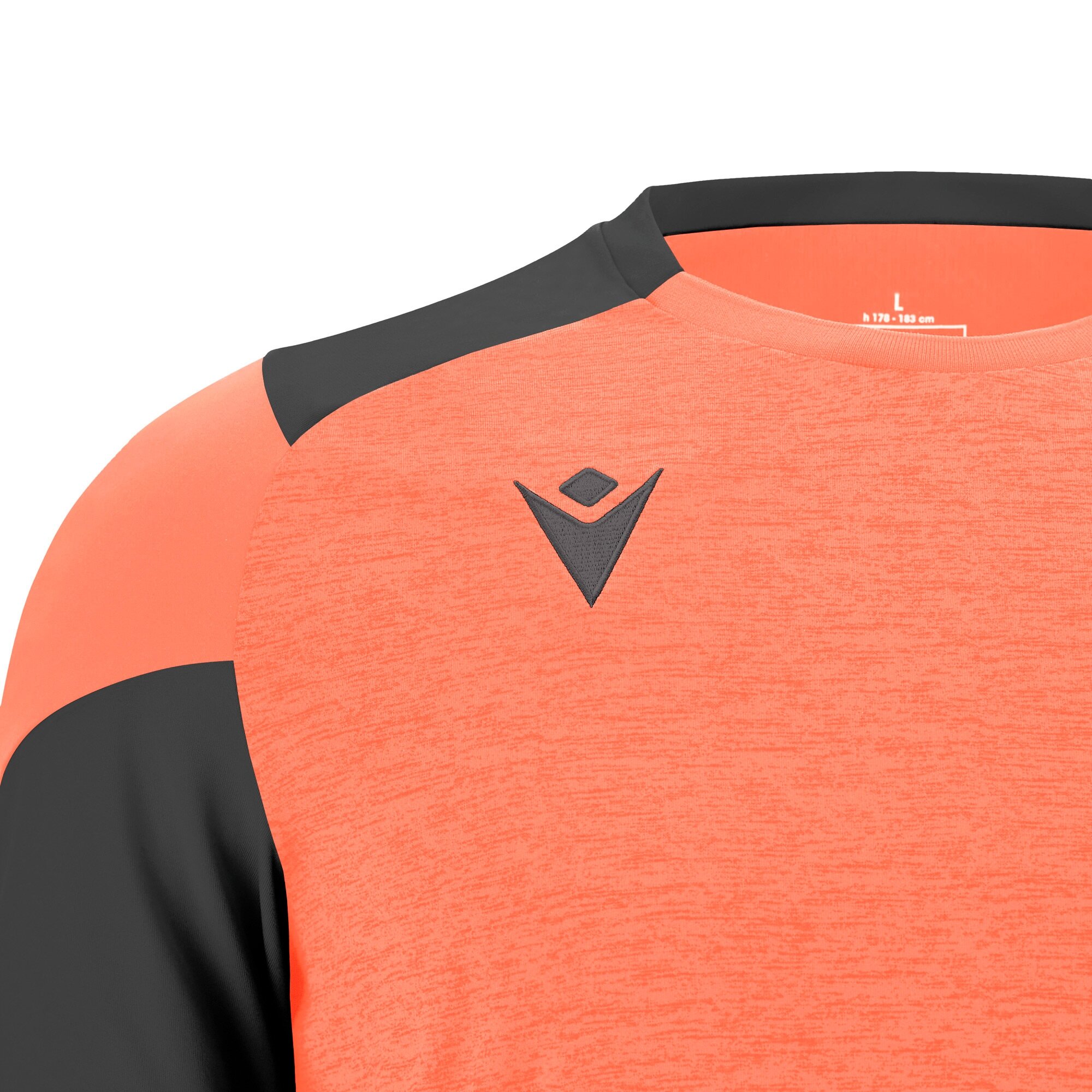 Camiseta técnica Macron Golem – Personalizable para equipos de fútbol - Imagen 6
